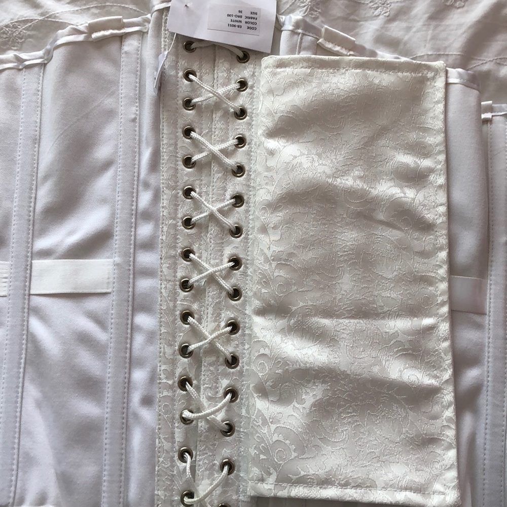 Sz 36 TIE-BACK CORSET NWT CUSTOM HANDMADE - Picture 3 of 4